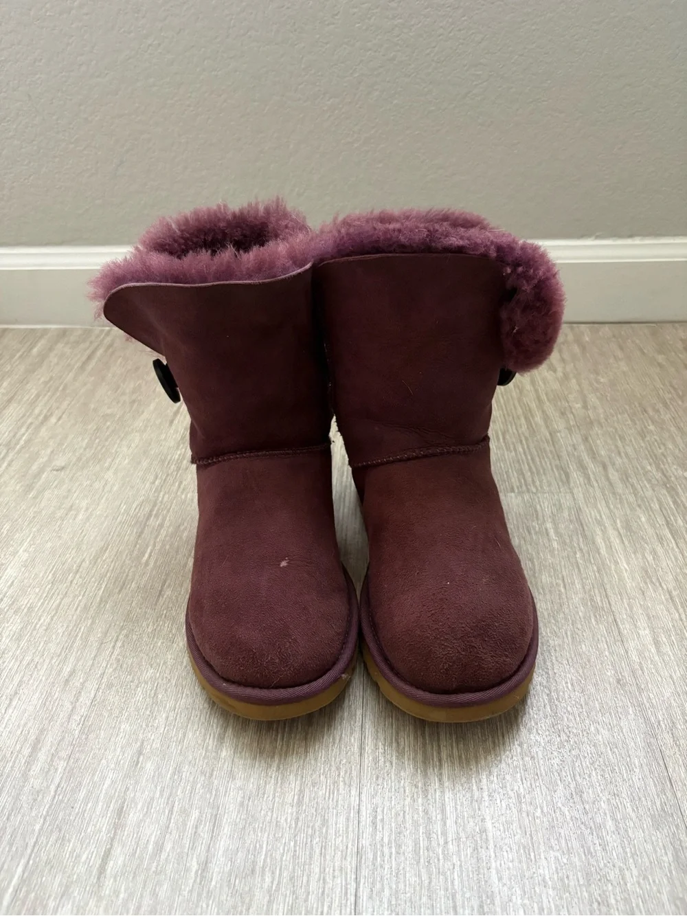 UGG Short Shearling Boots in Plum